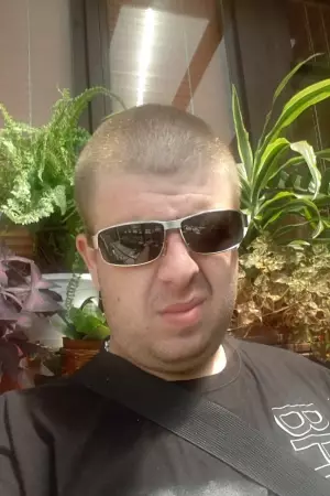 Uzunov