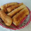 Жареные трубочки из теста с брынзой по рецепту бабушки