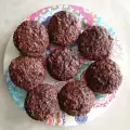 Банановые маффины с финиками