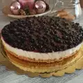 Чизкейк с вареньем из лесных ягод
