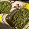 Домашний соус песто из базилика с грецкими орехами