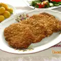 Шницели в панировке с кукурузными хлопьями