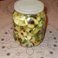 Слегка пикантные перчики на зиму
