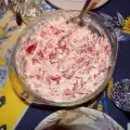Запеченные красные сладкие перцы с катыком и грецкими орехами