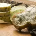 Холодный бутерброд с маслом из петрушки