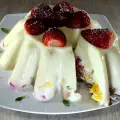 Молочное желе с фруктами