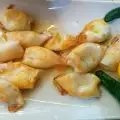 Кальмары с белым вином