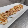 Жареные кальмары с чесноком