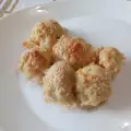 Хрустящая цветная капуста с яйцами в духовке