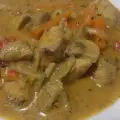 Куриная каварма со сливками и овощами