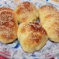 Вкусные булочки с брынзой