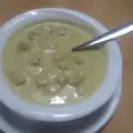 Низкокалорийный крем-суп из гороха с сухариками