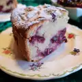 Легкий пирог с черешней