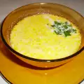 Молочный суп с луком и картошкой