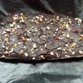 Брауни с нутом и малиной
