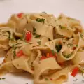 Домашняя свежая паста с оливковым маслом и чесноком