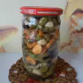 Жгучие перцы в маринаде