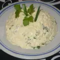 Яичная закуска с брынзой