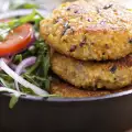 Котлеты из киноа с оливками