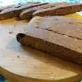 Диетический ржаной хлеб с семенами