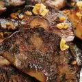 Рыжики с чесноком