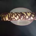 Рулет с шоколадом и бананм
