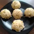 Салат из квашеной капусты с солеными огурцами