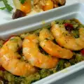 Креветки с кабачками