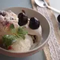 Домашнее мороженое с черешней