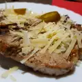 Стейки из свинины с пармезаном