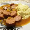 Вкусное рагу с колбасками