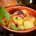 Картофель с чесноком в духовке