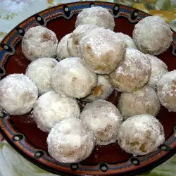 Армянское печенье с грецкими орехами и лукумом