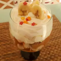 Банановый трайфл с кремом