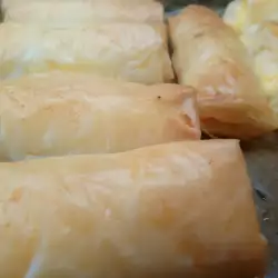 Хрустящие банички с сыром и сливочным маслом