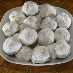 Белое печенье с ванилью