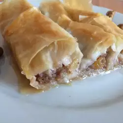 Сладкая пахлава