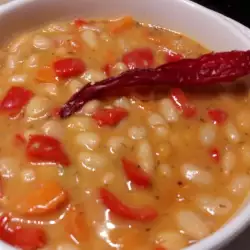 Волшебный мамин суп из фасоли