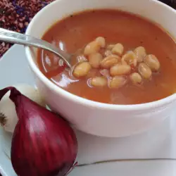 Фасолевый суп по-турецки