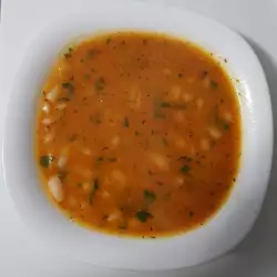 Суп из фасоли с мукой