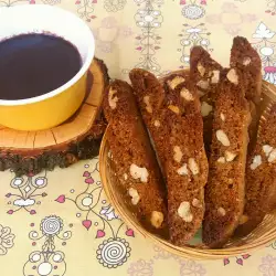 Цельнозерновое печенье кантучини с грецкими орехами и коричневым сахаром