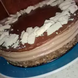 Пирог со сметаной и шоколадом