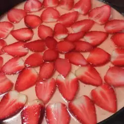 Чизкейк с клубникой и маскарпоне