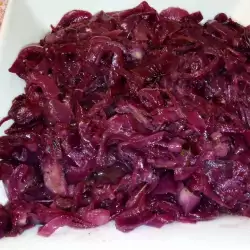 Карамелизированный красный лук