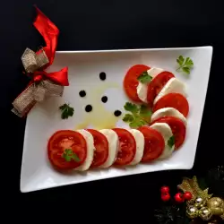Рождественский салат Капрезе