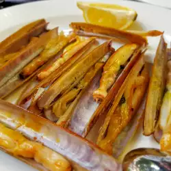 Морской черенок на сковороде