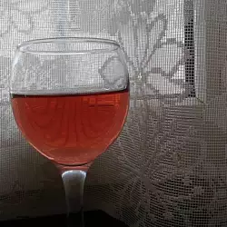 Домашний пелин ( болгарское ароматное вино)