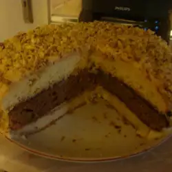 Торт с тремя коржами и домашним кремом