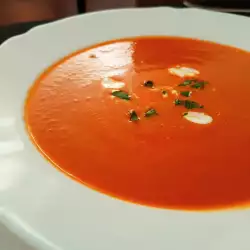 Томатный суп со сливками