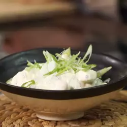 Яичный салат с домашним майонезом